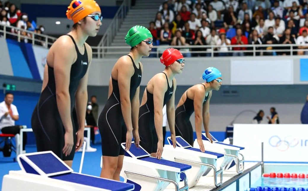 Số trống biết im lặng: Kỷ luật của nhà phân tích bơi lội