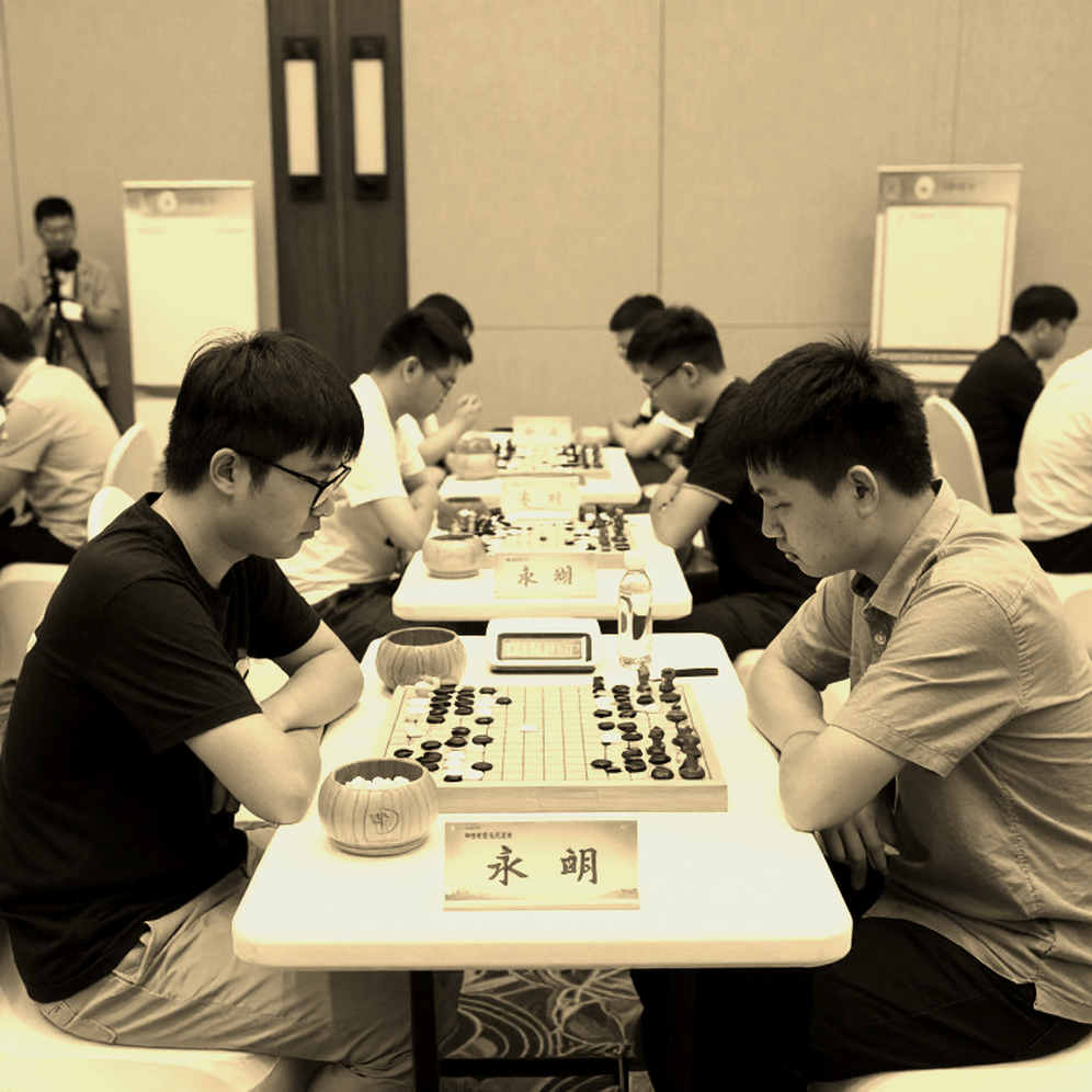 Chess Olympiad 2026 tại Samarkand: Ấn Độ bảo vệ ngai kép, Gukesh dẫn dắt làn sóng thế hệ mới